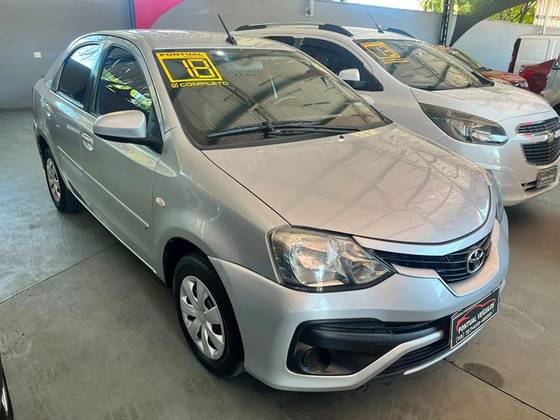 TOYOTA ETIOS 1.5 XS 16V FLEX 4P MANUAL TOYOTA ETIOS 1.5 XS 16V FLEX 4P MANUAL